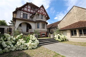 maison-villa à la vente -   60700  PONT-SAINTE-MAXENCE, surface 180 m2 vente maison-villa - APR718824